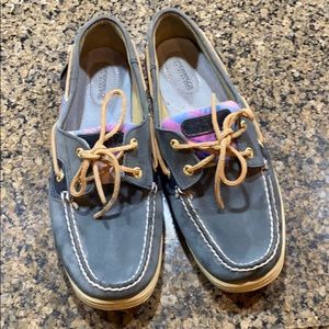 Navy Sperrys